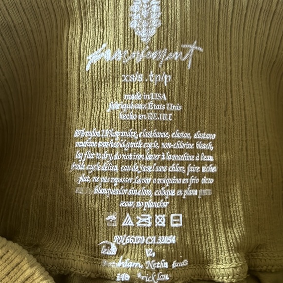 Free People Movement • Flare pant - Picture 5 of 6